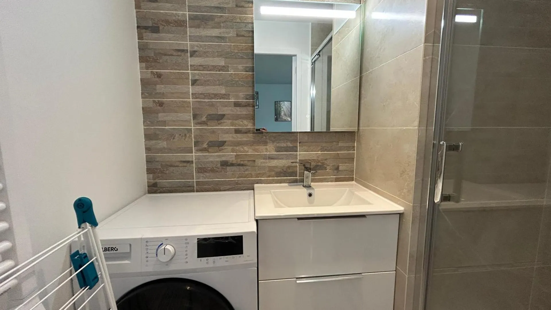 Апартаменты L'Echappee Verte - Appartement 1 Chambre Сен-Мелуар-дез-Онд